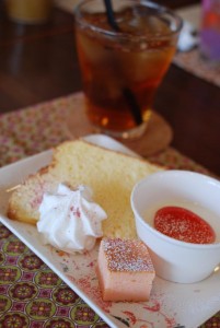 土岐市「杏カフェ」