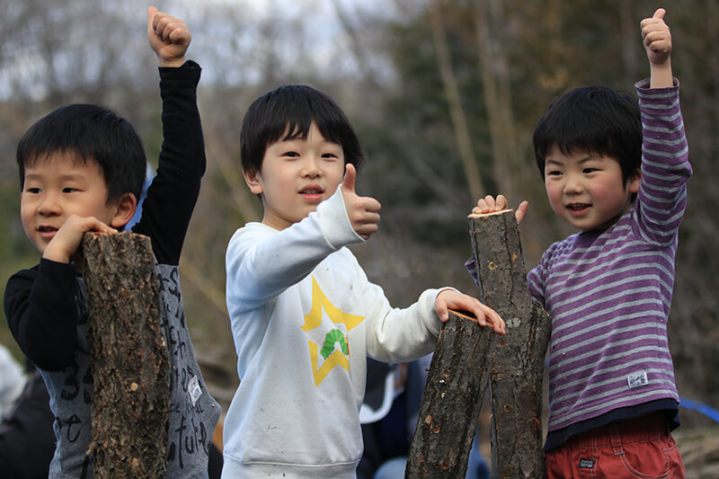 シイタケの菌打ち体験 土岐高山城跡の森 「里山わいわい広場」
