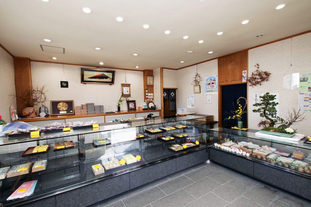 山秀製菓　東濃銘菓「栗乃伴」