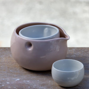 (有)ヤマ亮横井製陶所